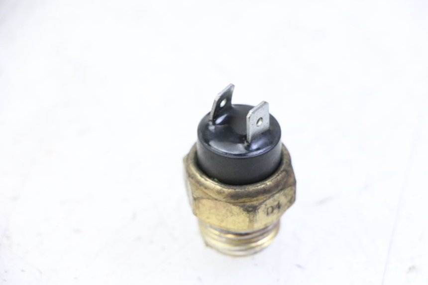 photo de THERMO SWITCH PEUGEOT SATELIS 125 (2013 - 2018) - Zoom on usage condition