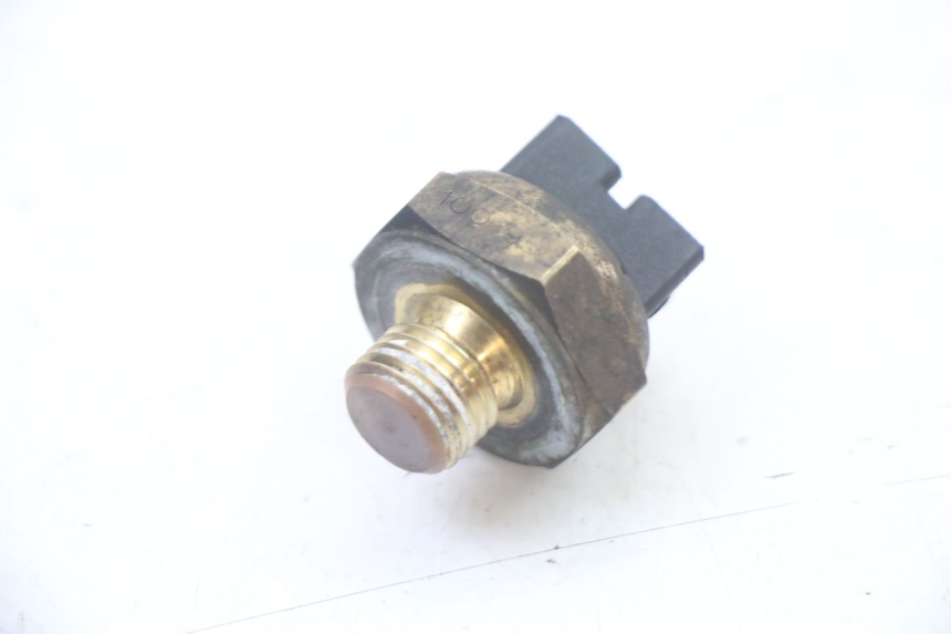 photo de THERMO SWITCH APRILIA SCARABEO GT TOURING 125 (1999 - 2005) - Component detail