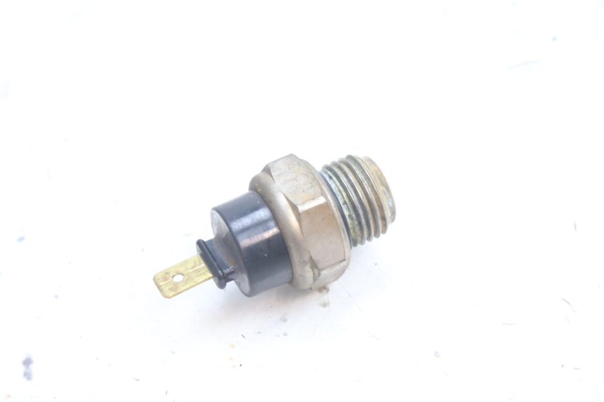 photo de THERMO SWITCH HONDA SH 125 (2001 - 2003) - Zoom on usage condition