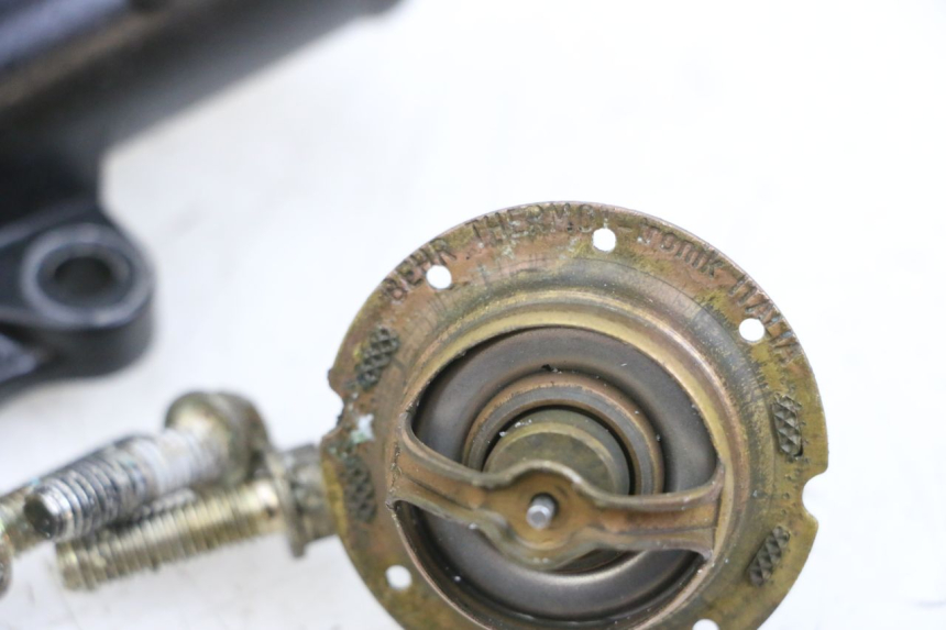 photo de THERMOSTAT MV AGUSTA BRUTALE R WALLY 910 (2008 - 2008) - Zoom on usage condition