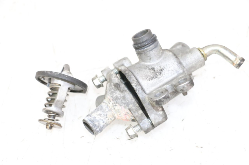 photo de THERMOSTAT HONDA FES S-WING SWING ABS 125 (2007 - 2015) - Zoom on usage condition