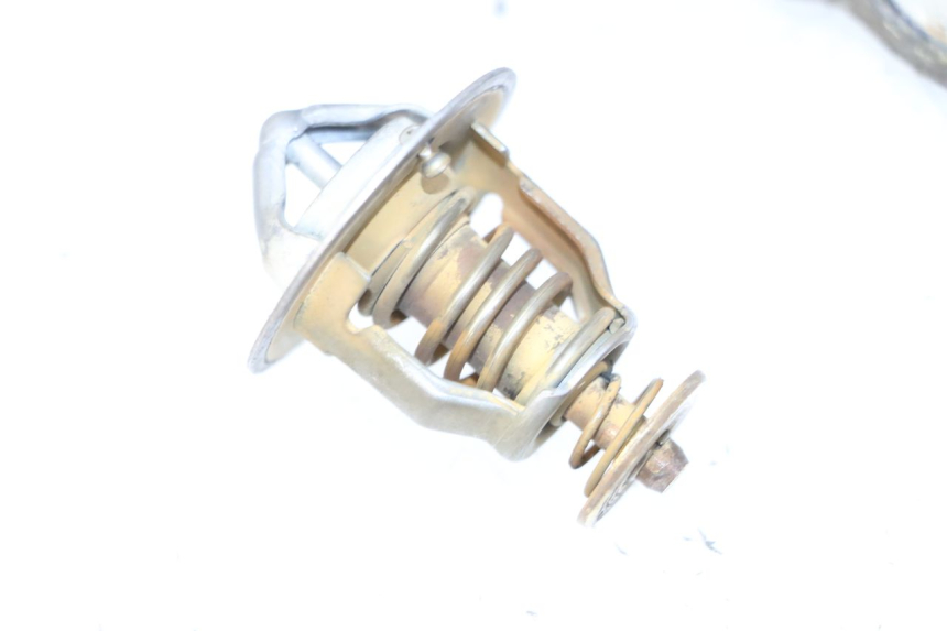 photo de THERMOSTAT HONDA FES S-WING SWING ABS 125 (2007 - 2015) - Fixing points details