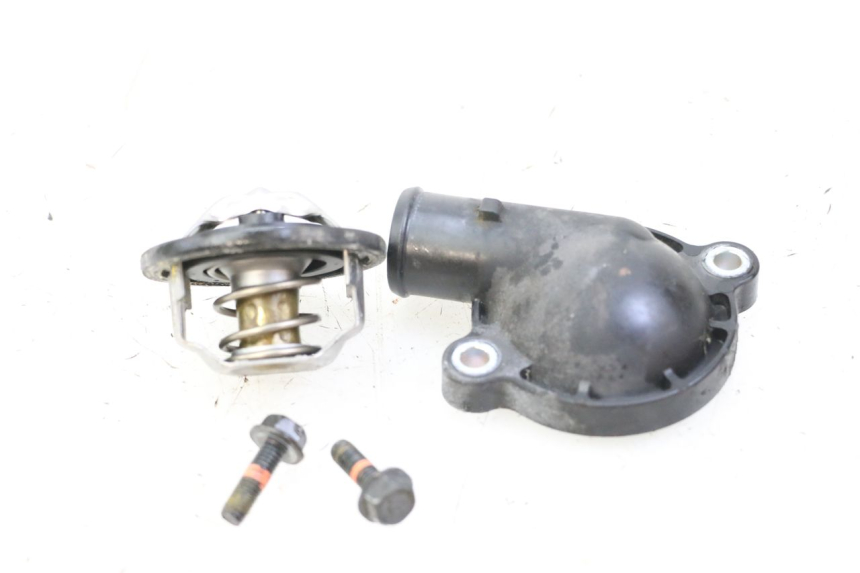 photo de THERMOSTAT YAMAHA FZ6 FAZER S2 600 (2007 - 2011) - Component detail