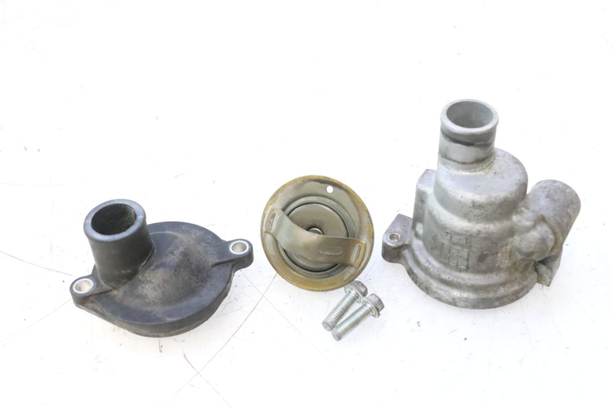 photo de THERMOSTAT YAMAHA TDM ABS 900 (2002 - 2014) - Technical close-up