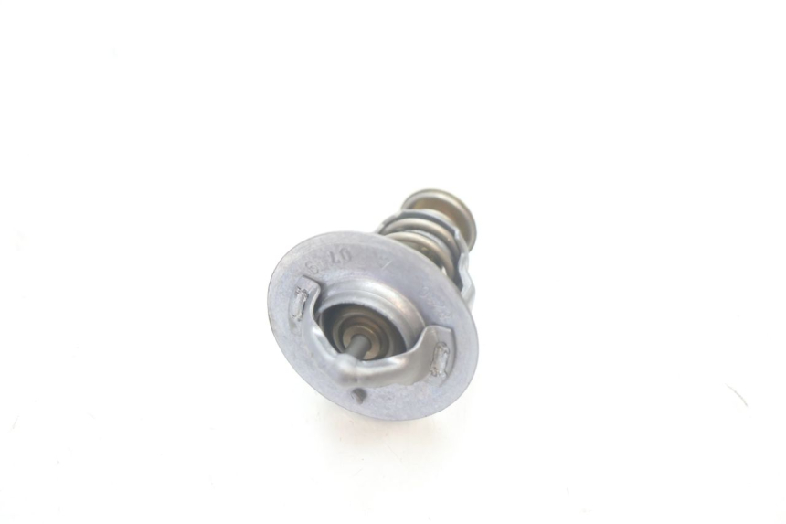 photo de THERMOSTAT HONDA XLV VARADERO 125 (2007 - 2012) - Zoom on usage condition