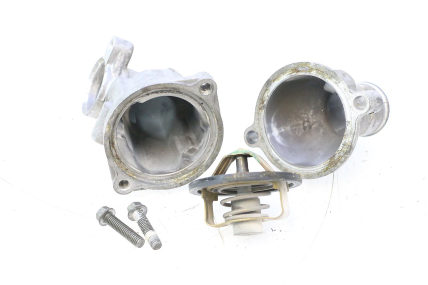 photo de THERMOSTAT YAMAHA YZF R GENESIS 750 (1993 - 1998) - Main view