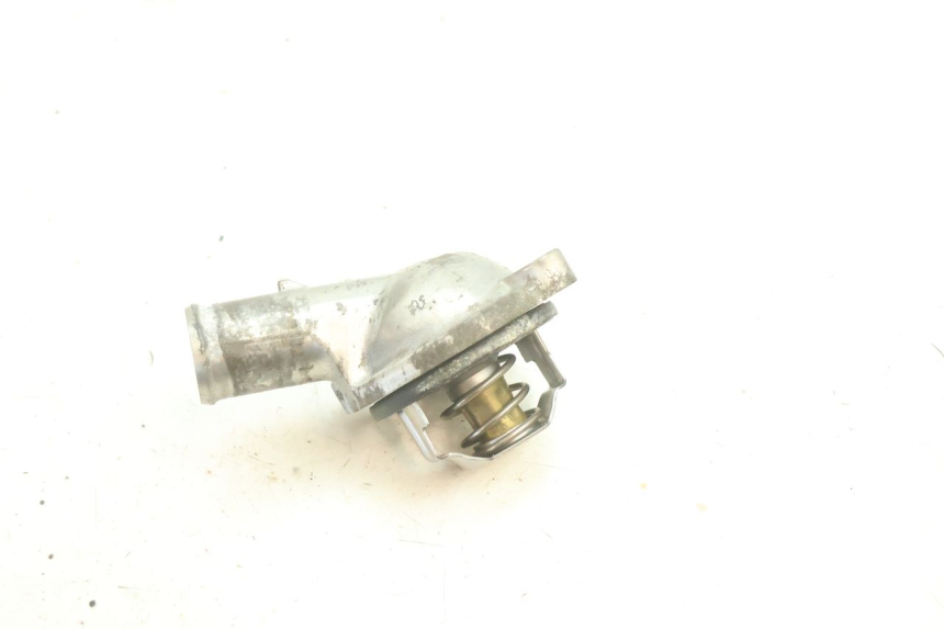 photo de THERMOSTAT YAMAHA YZF R6 600 (2008 - 2009) - Alternative perspective