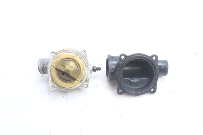 photo de THERMOSTAT KAWASAKI ZZR 600 (1995 - 2004) - Technical close-up
