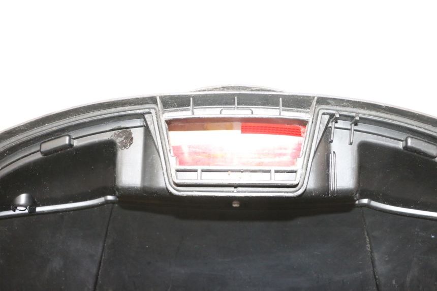 photo de TOP BOX PEUGEOT ELYSTAR 50 (2002 - 2014) - Zoom on usage condition