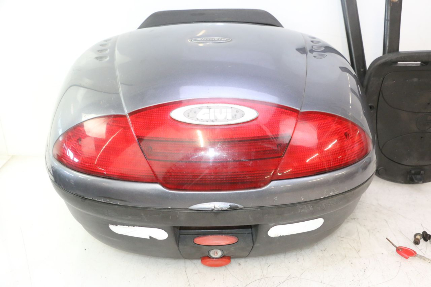photo de TOP BOX PEUGEOT ELYSTAR 50 (2002 - 2014) - Alternative perspective