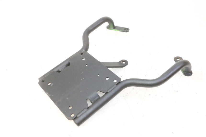 photo de TOP BOX PEUGEOT KISBEE 2T 50 (2010 - 2017) - Alternative angle