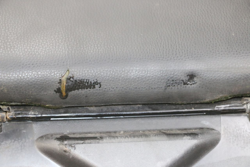 photo de TOP BOX PIAGGIO MP3 LT 400 (2007 - 2012) - Component detail