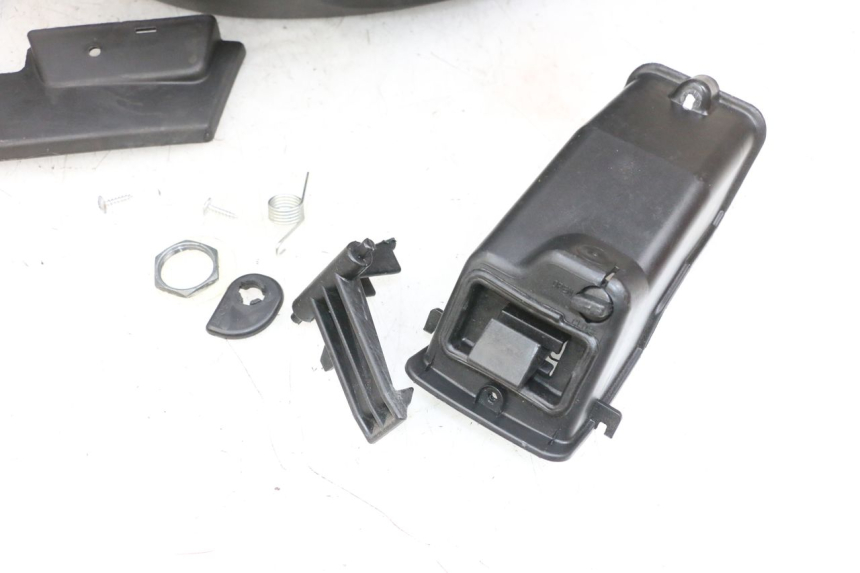 photo de TOP BOX PIAGGIO MP3 RL 250 (2006 - 2010) - Additional view of the item