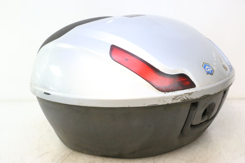 photo de TOP BOX PIAGGIO MP3 125 (2006 - 2014) - Additional view of the item