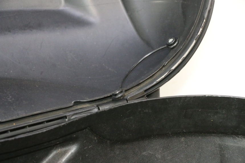 photo de TOP BOX PIAGGIO MP3 125 (2006 - 2014) - Additional view of the item