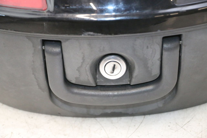 photo de TOP BOX PIAGGIO MP3 125 (2006 - 2014) - Component detail