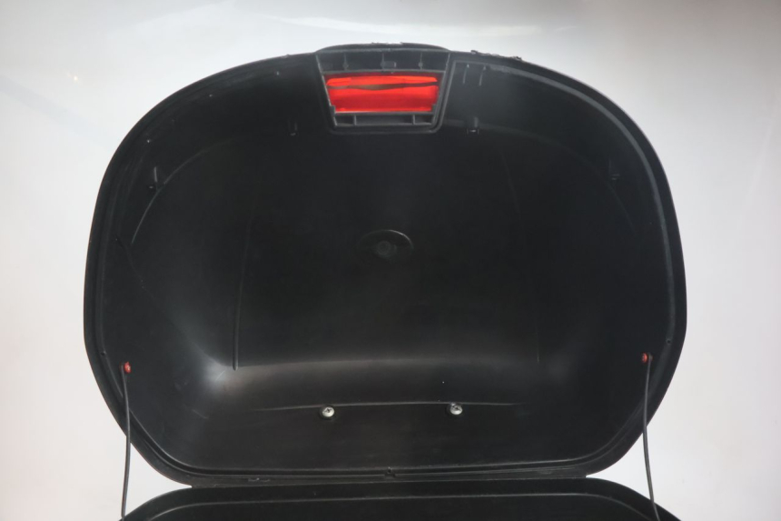 photo de TOP BOX PEUGEOT SATELIS 125 (2006 - 2009) - Markings and original references
