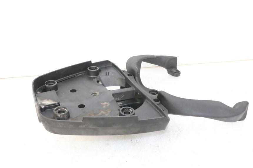 photo de TOP BOX APRILIA SCARABEO GT TOURING 125 (1999 - 2005) - Spare part profile view