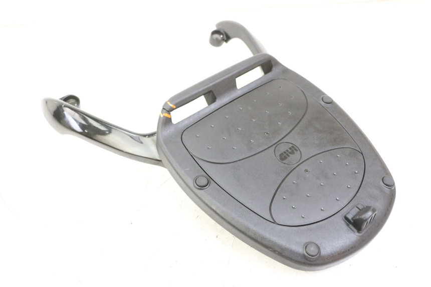 photo de TOP BOX PEUGEOT TWEET 4T 50 (2023 - 2025) - Fixing points details