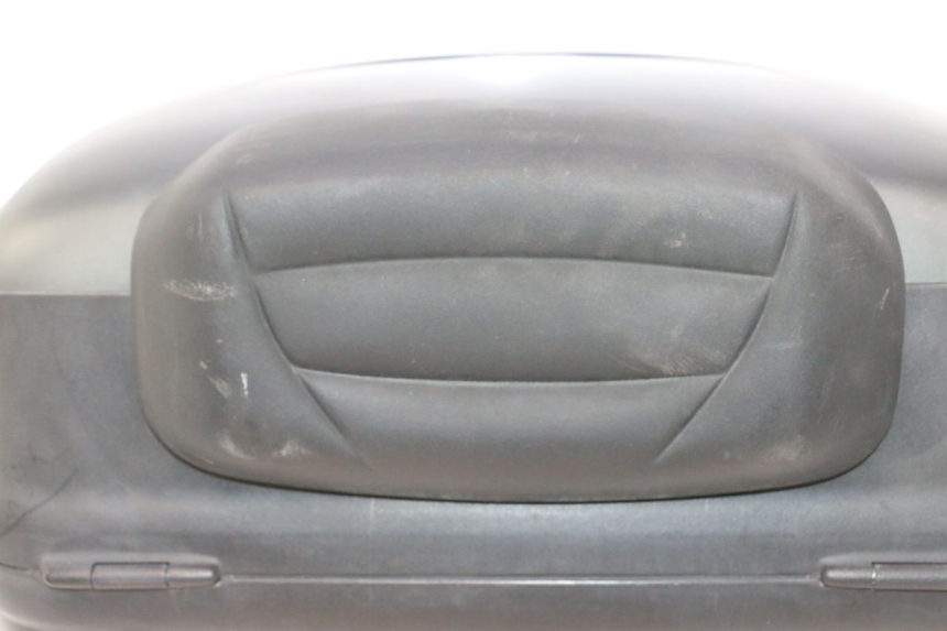 photo de TOP BOX YAMAHA X-MAX XMAX 125 (2010 - 2013) - Component zoom