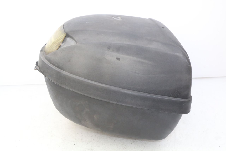 photo de TOP CASE YAMASAKI YM T 125 (2015 - 2020) - Technical close-up