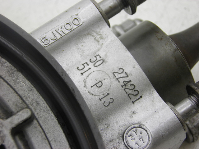 photo de REAR WHEEL SHAFT YAMAHA FJR 1300 (2004 - 2005) - Component detail