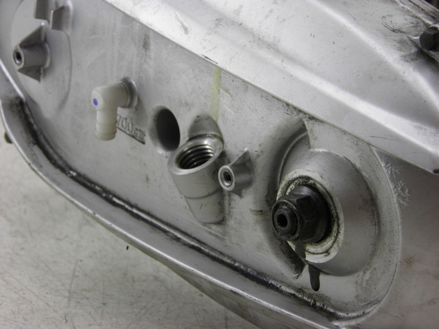 photo de REAR WHEEL SHAFT YAMAHA XP T-MAX TMAX ABS 500 (2000 - 2003) - Checked used part