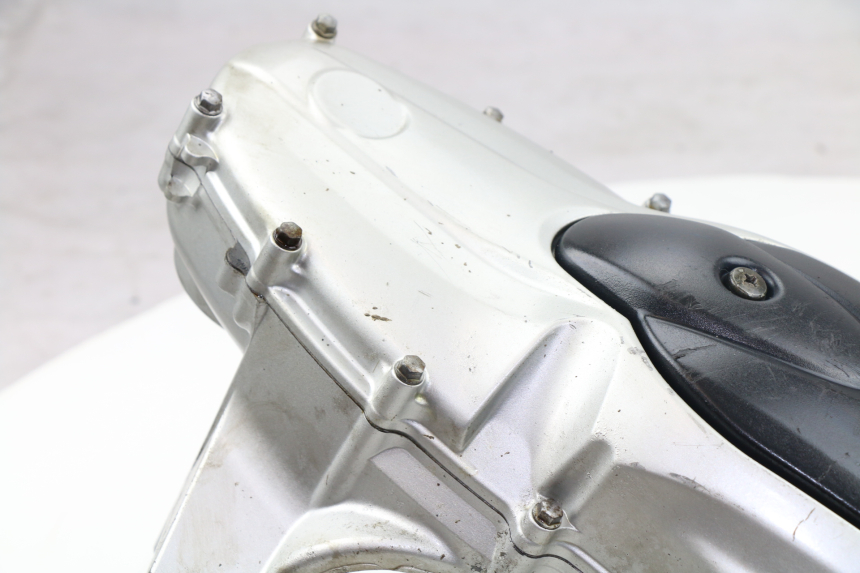 photo de REAR WHEEL SHAFT YAMAHA XP T-MAX 500 (2000 - 2003) - Alternative angle