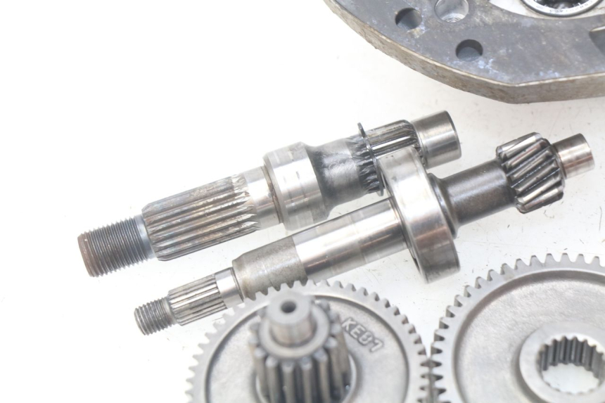 photo de WHEEL HUB KYMCO AGILITY RS 2T 50 (2009 - 2013) - Markings and original references