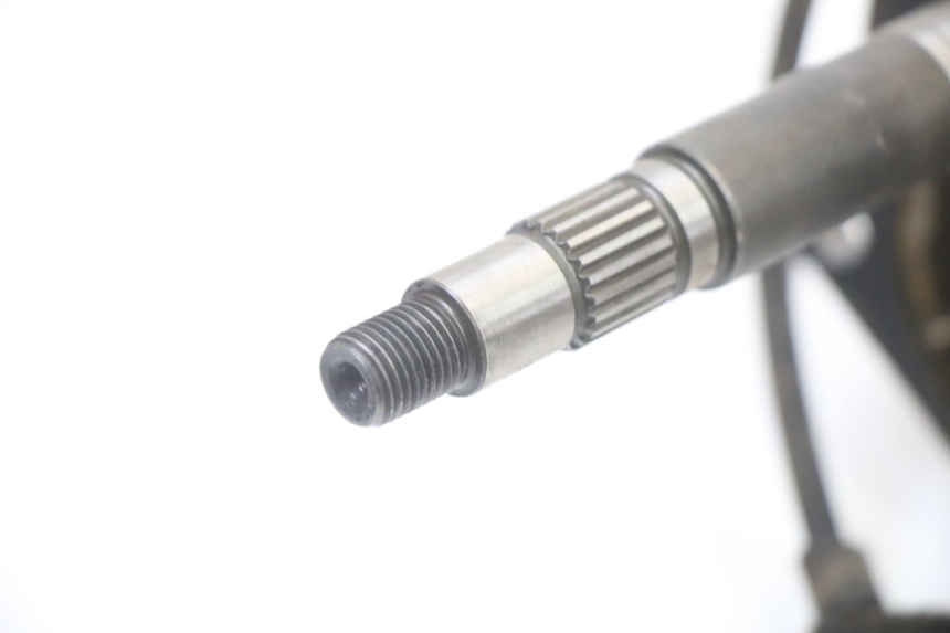 photo de REAR WHEEL SHAFT APRILIA ATLANTIC 125 (2003 - 2009) - Zoom on usage condition