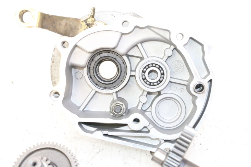 photo de REAR WHEEL SHAFT MASH BIBOP 2T 50 (2013 - 2018) - Additional view of the item