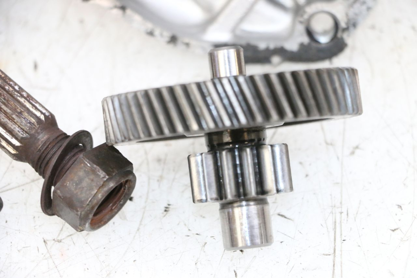 photo de REAR WHEEL SHAFT MBK BOOSTER SPIRIT NAKED 50 (2004 - 2017) - Markings and original references