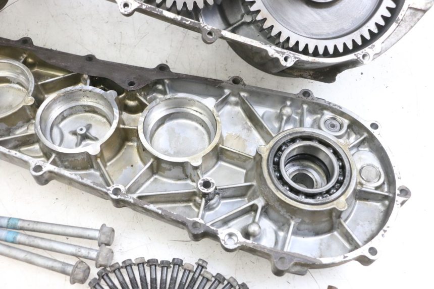 photo de REAR WHEEL SHAFT SUZUKI BURGMAN EXECUTIVE ABS 650 (2006 - 2012) - Alternative angle