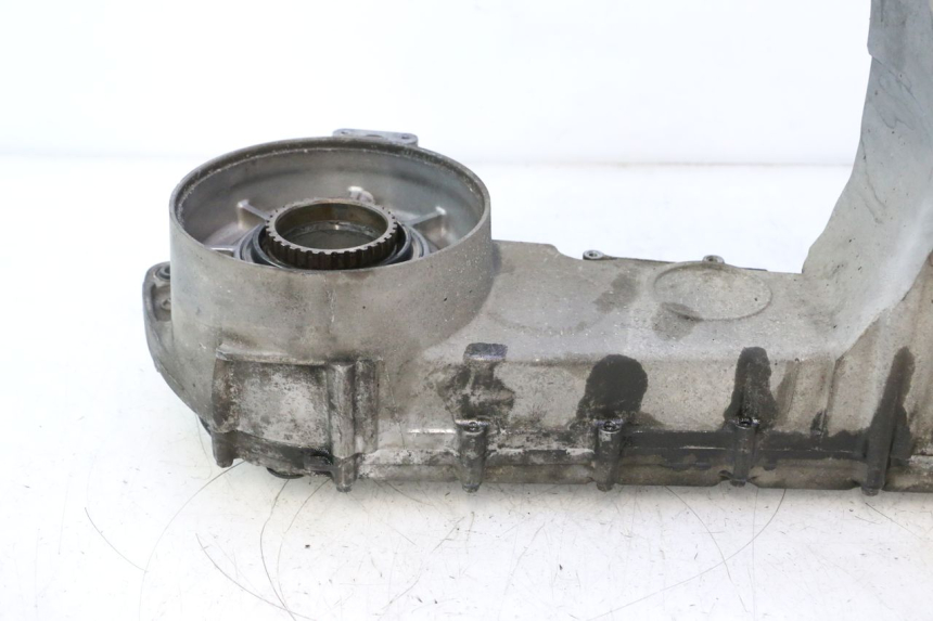 photo de REAR WHEEL SHAFT SUZUKI BURGMAN EXECUTIVE ABS 650 (2006 - 2012) - Zoom on usage condition