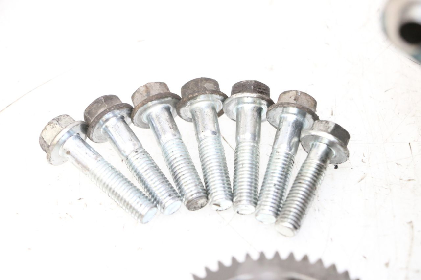 photo de WHEEL TRANSMISSION SYM CROX 4T 50 (2016 - 2023) - High-resolution close-up