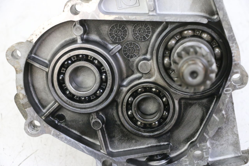 photo de REAR WHEEL SHAFT DAELIM BESBI 125 (2007 - 2008) - Supplementary product photo