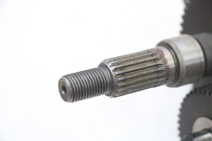 photo de REAR WHEEL SHAFT PEUGEOT ELYSTAR 50 (2002 - 2014) - Zoom on usage condition