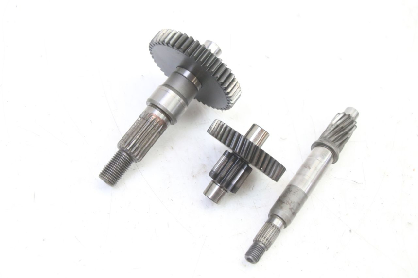 photo de REAR WHEEL SHAFT PEUGEOT ELYSTAR 50 (2002 - 2014) - Surface and material condition