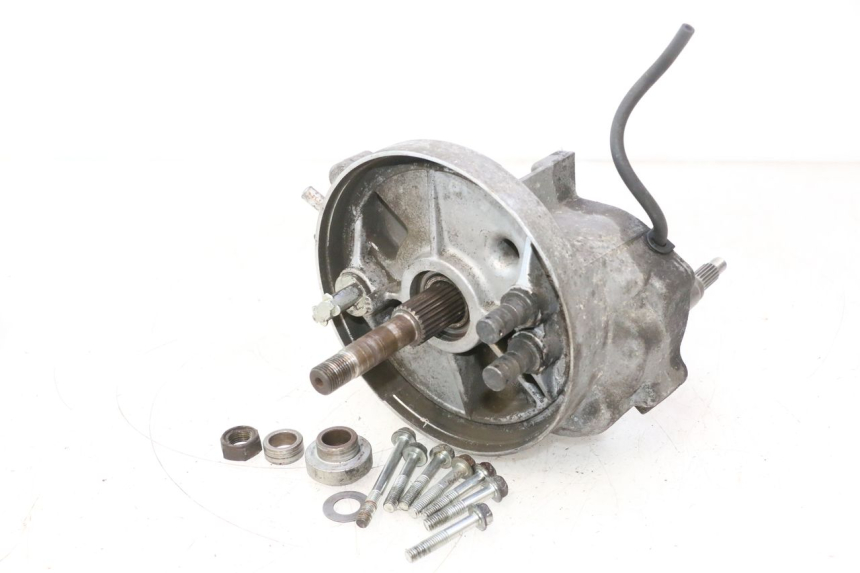 photo de REAR WHEEL SHAFT HONDA FES PANTHEON 2T 125 (1998 - 2002) - Fixing points details