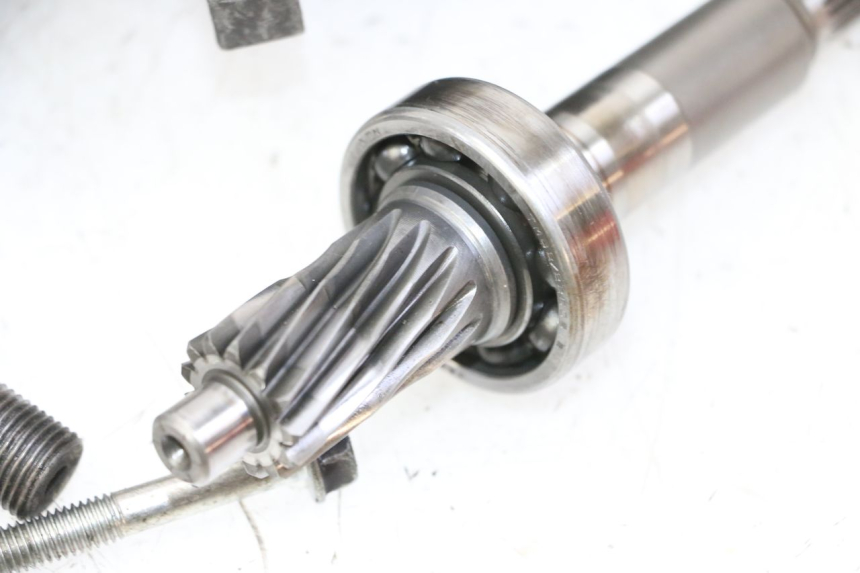 photo de WHEEL TRANSMISSION HONDA FES S-WING SWING ABS 125 (2007 - 2015) - High-resolution close-up