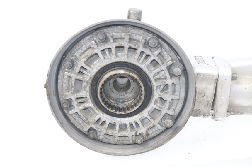 photo de REAR WHEEL SHAFT YAMAHA FJR ABS 1300 (2006 - 2012) - Additional view of the item