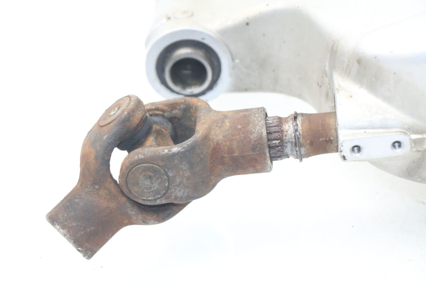 photo de REAR WHEEL SHAFT YAMAHA FJR ABS 1300 (2006 - 2012) - Detailed visual inspection