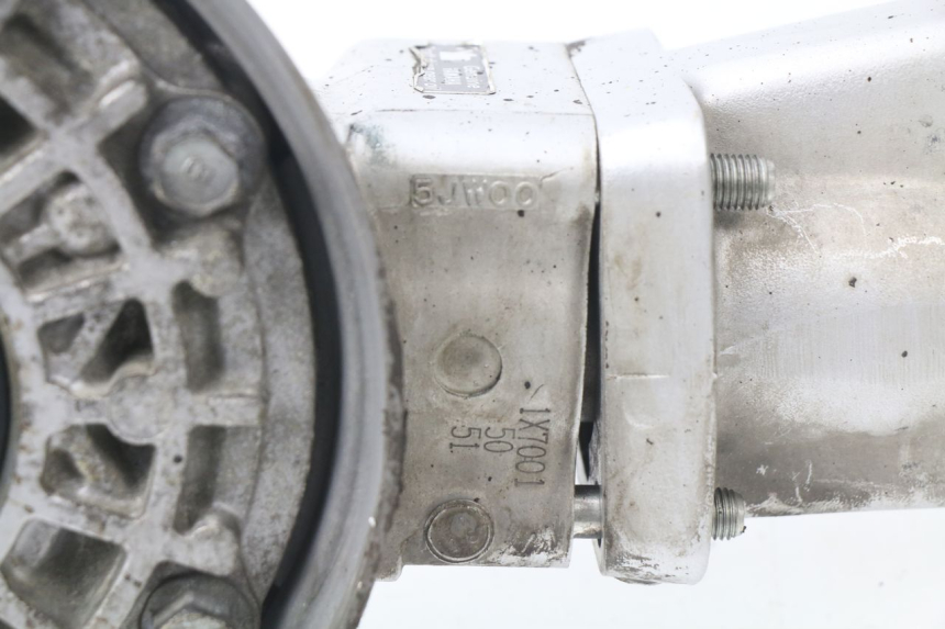 photo de REAR WHEEL SHAFT YAMAHA FJR ABS 1300 (2006 - 2012) - Checked used part