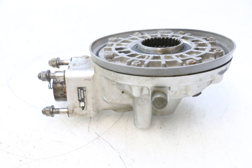 photo de REAR WHEEL SHAFT YAMAHA FJR 1300 (2001 - 2005) - Zoom on usage condition