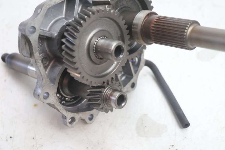 photo de REAR WHEEL SHAFT HONDA FJS SILVER WING SILVERWING 400 (2005 - 2008) - Checked used part