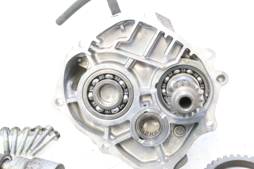 photo de REAR WHEEL SHAFT HONDA FJS SILVER WING SILVERWING 400 (2005 - 2008) - Zoom on usage condition