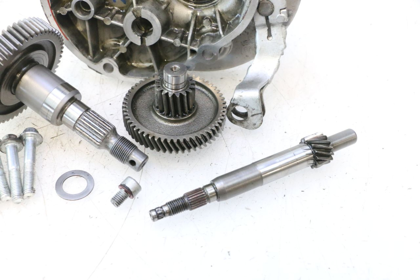 photo de WHEEL TRANSMISSION PIAGGIO FLY 2T 50 (2004 - 2017) - Fixing points details