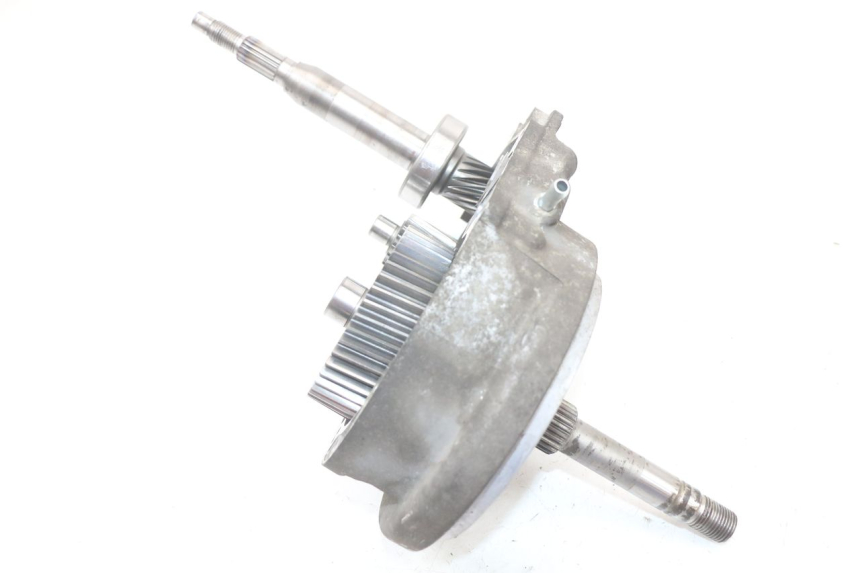 photo de REAR WHEEL SHAFT HONDA FORZA 125 (2015 - 2016) - Alternative perspective