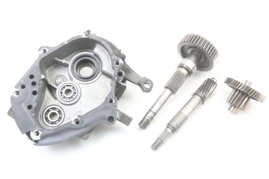 photo de REAR WHEEL SHAFT HONDA NES AROBASE 125 (2000 - 2003) - Checked used part