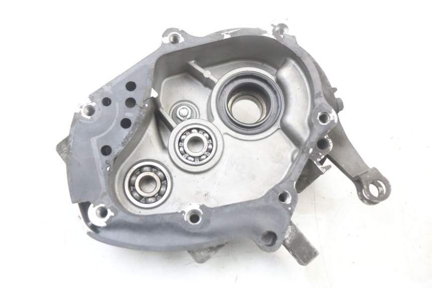 photo de REAR WHEEL SHAFT HONDA NES AROBASE 125 (2000 - 2003) - Markings and original references